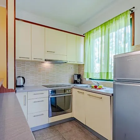 Djoni 2 By Guide Apartamento Blato (Korcula)