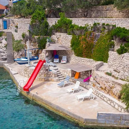Daire Djoni 2 By Guide Blato (Korcula)
