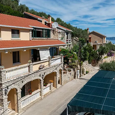 Daire Djoni 2 By Guide Blato (Korcula)