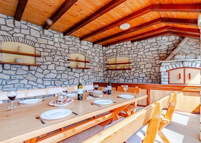 公寓 Djoni 2 By Guide *