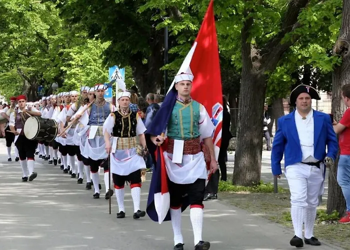 公寓 Djoni 2 By Guide