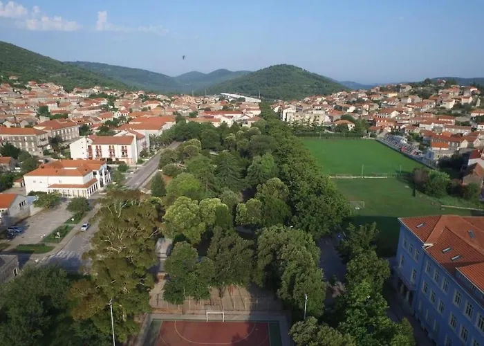 公寓 Djoni 2 By Guide